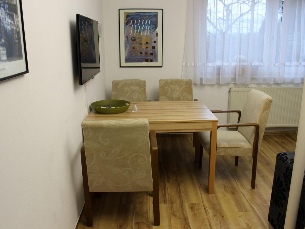 Ferienwohnung Nimritz Oppurg Ngoại thất bức ảnh